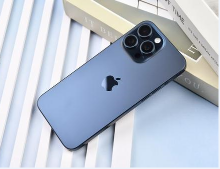 临河苹果维修点分享iPhone15 Pro Max黑屏少见诱因梳理 